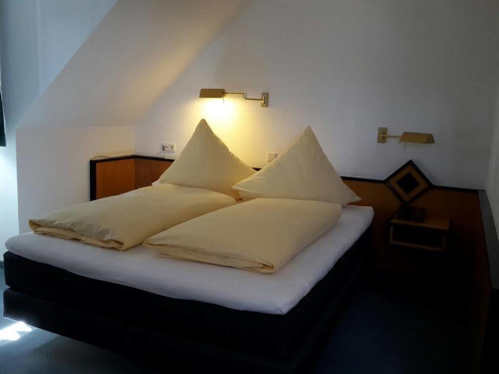 Gasthof Linde - Hotel Blum Unterroth Exterior photo